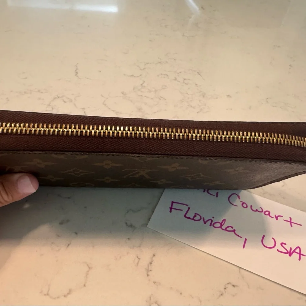 Louis Vuitton Brown and Gold Monogram Zip Wallet - Picture 10 of 16